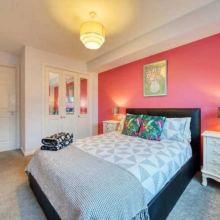 グラスゴーModern 2 Bed Flat With Free Parkingアパートメント エクステリア 写真